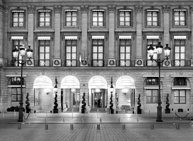 Отель Ritz Париж Экстерьер фото